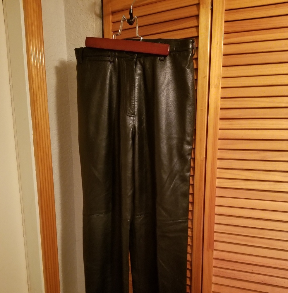 *PRE LOVED* Vintage Dorcaster Leather Pants